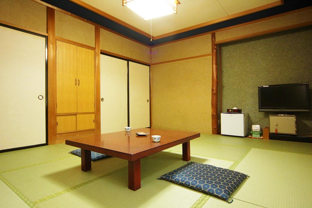 Jinkuro Hotell Takayama  Eksteriør bilde
