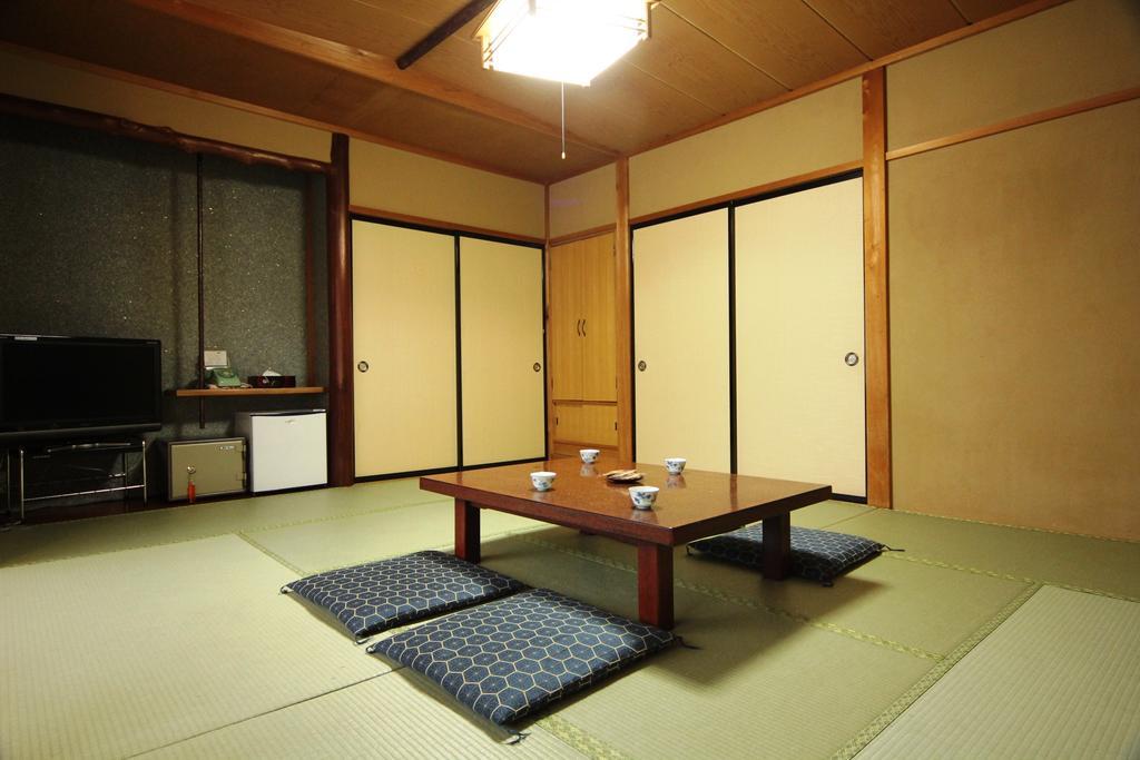 Jinkuro Hotell Takayama  Eksteriør bilde